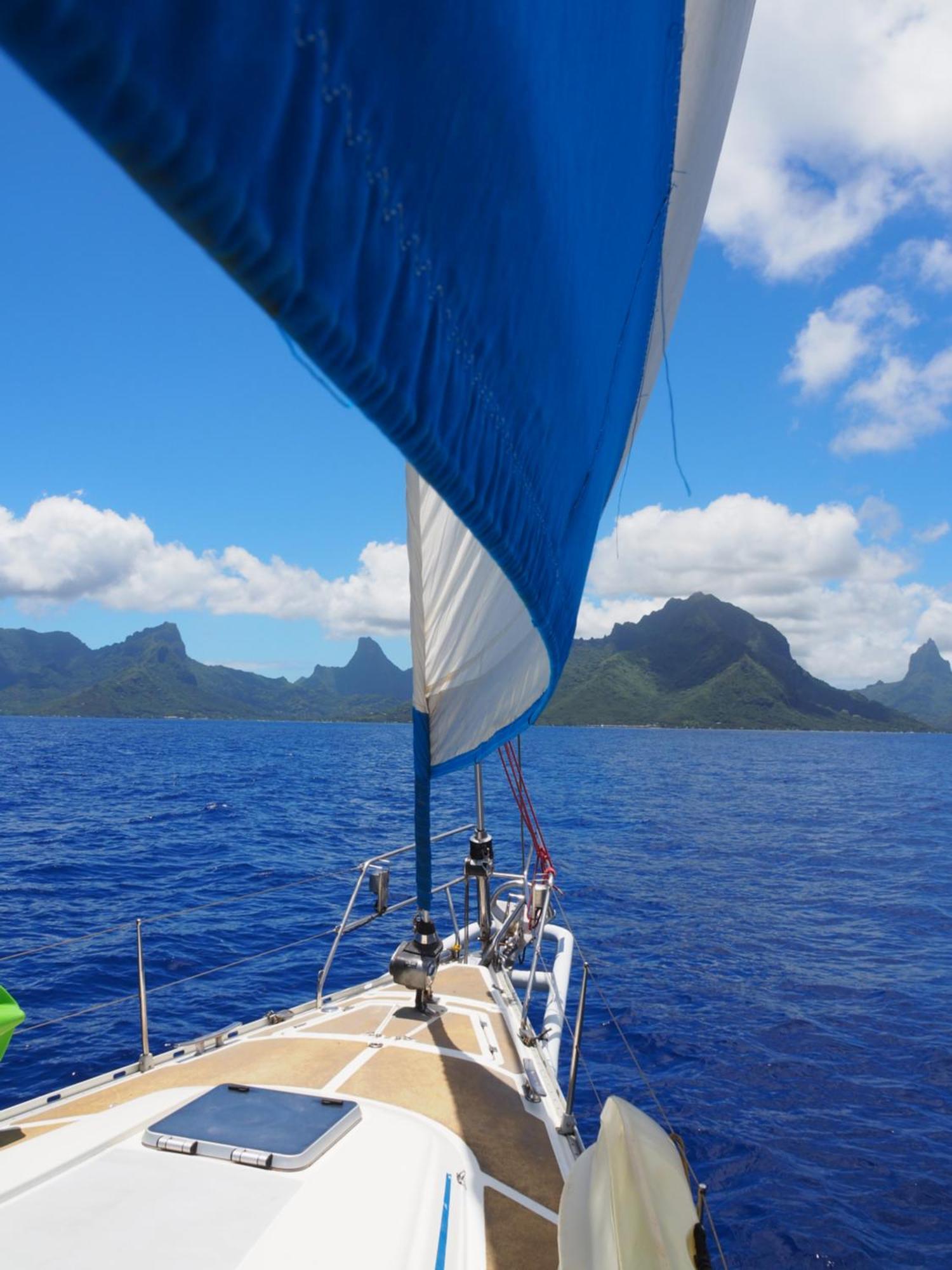 2 Nuits Insolites & 1 Excursion Voile A Bord Du Voilier Mori Ora โมโอเรอา ภายนอก รูปภาพ