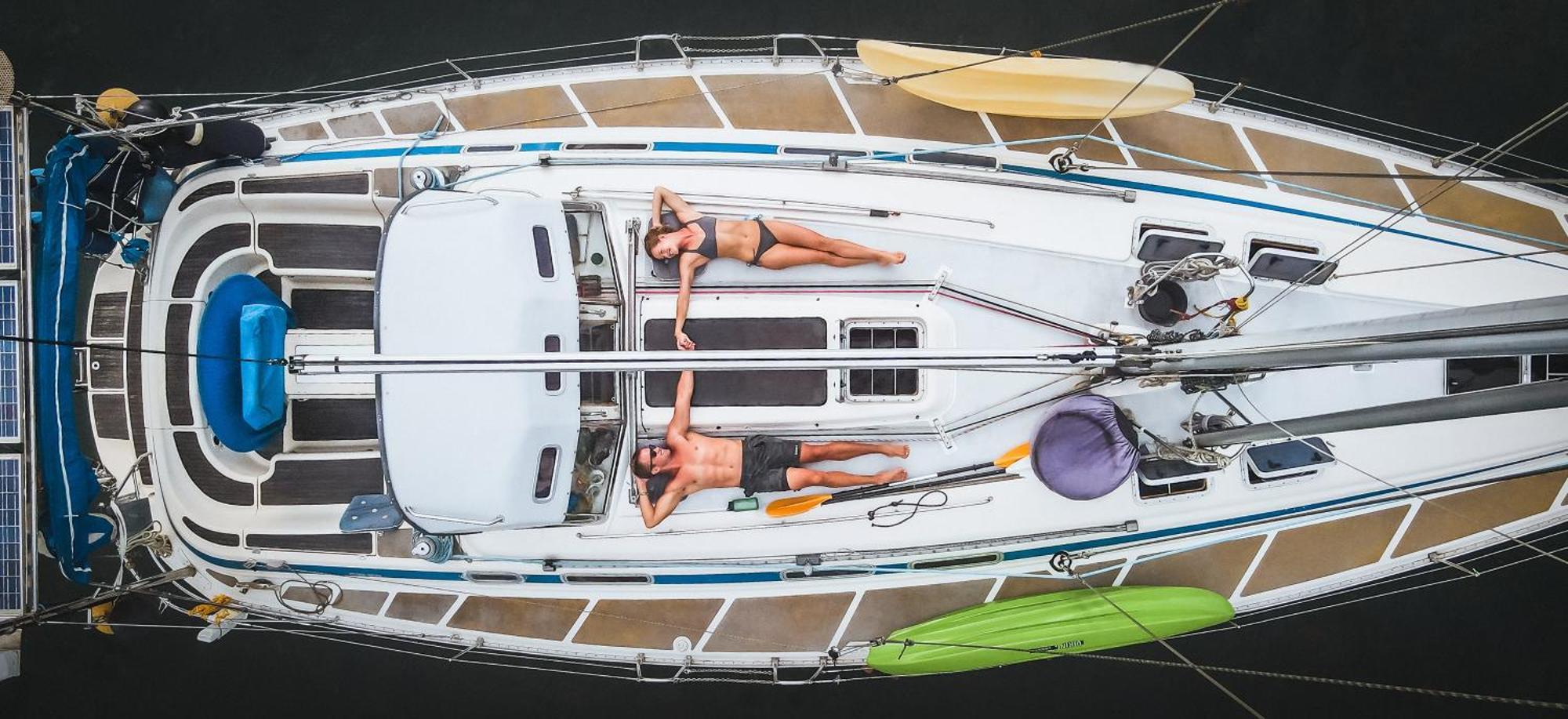 2 Nuits Insolites & 1 Excursion Voile A Bord Du Voilier Mori Ora โมโอเรอา ภายนอก รูปภาพ