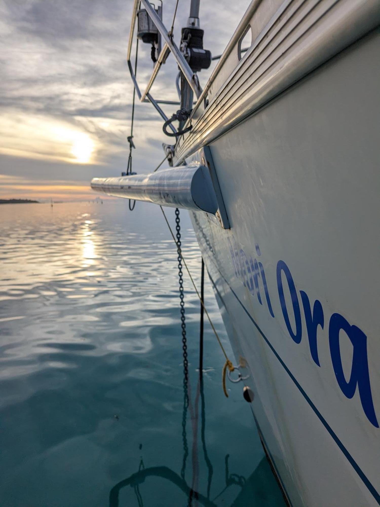 2 Nuits Insolites & 1 Excursion Voile A Bord Du Voilier Mori Ora โมโอเรอา ภายนอก รูปภาพ